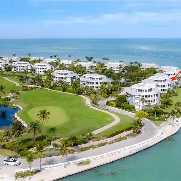 EXCEPTIONAL PENTHOUSE IN LAND'S END VILLAGE