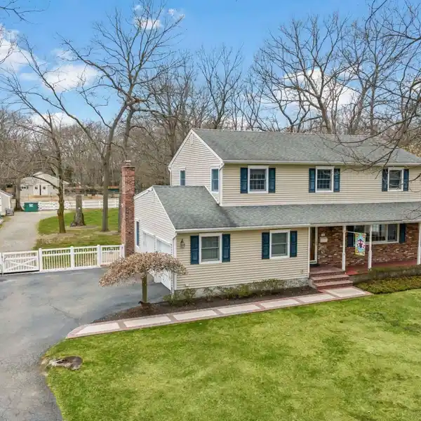 PRIVATE EQUESTRIAN COLONIAL WITH RARE WORKSHOP BARN