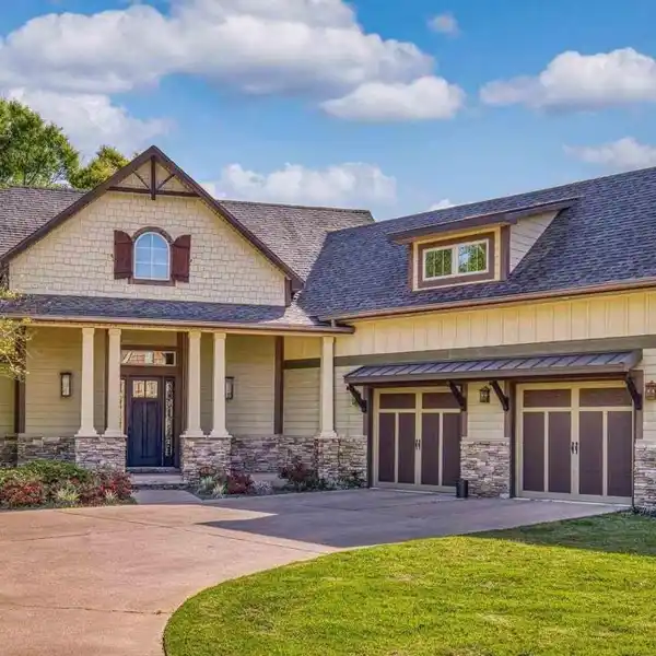 EXQUISITE CRAFTSMAN ESTATE