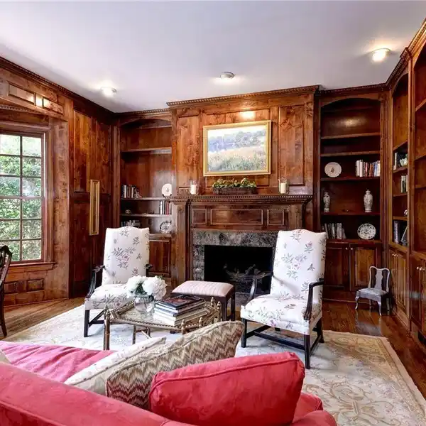 ELEGANT HOME WITH WINE CELLAR
