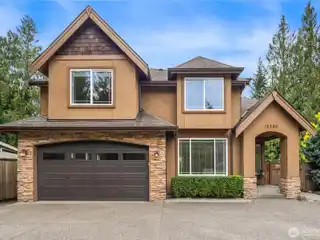Stunning Custom-Built Home in Echo Lake Area