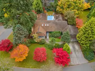 Serene Setting in the Prestigious Woodshire Park