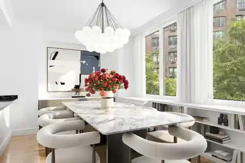 Beautiful Full-floor Home