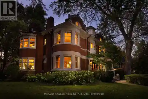 Landmark Mansion in Prestigious Rosedale