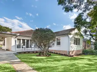 Welcoming Single-Level Family Home