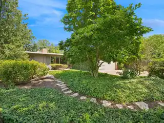 Mid-Century Modern Masterpiece in Forest Setting
