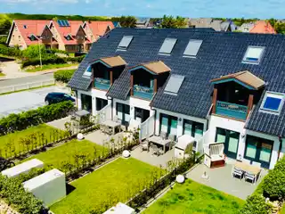 Holiday Apartment Near the Beach