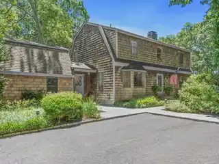 Charming Rental Home in Prime Water Mill