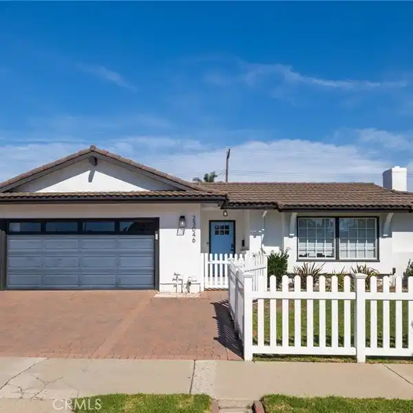 SOUTH TORRANCE RETREAT