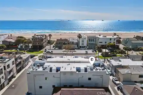 The Ultimate in Modern Coastal Living