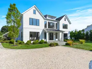 Stunning Contemporary Oasis with High-End Hamptons Living