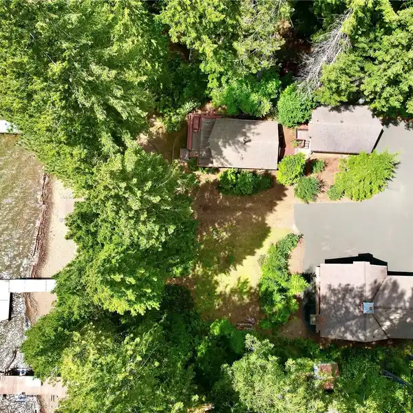 LOW-BANK LAKEFRONT LIVING IN MT. ROSE VILLAGE