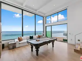 Prestigious Malibu Road Property