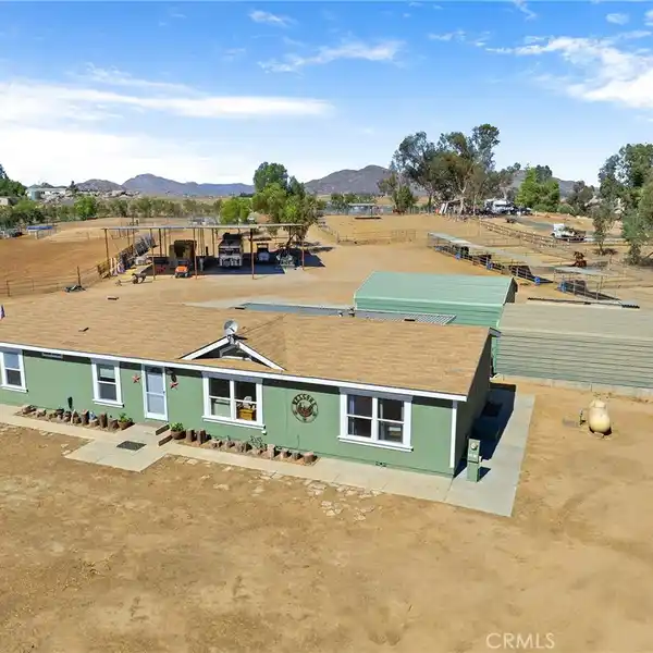 4.83-ACRE EQUESTRIAN PROPERTY