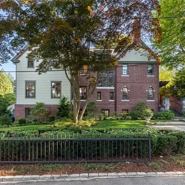 EXQUISITE REIMAGINED 1896 BRICK GEORGIAN