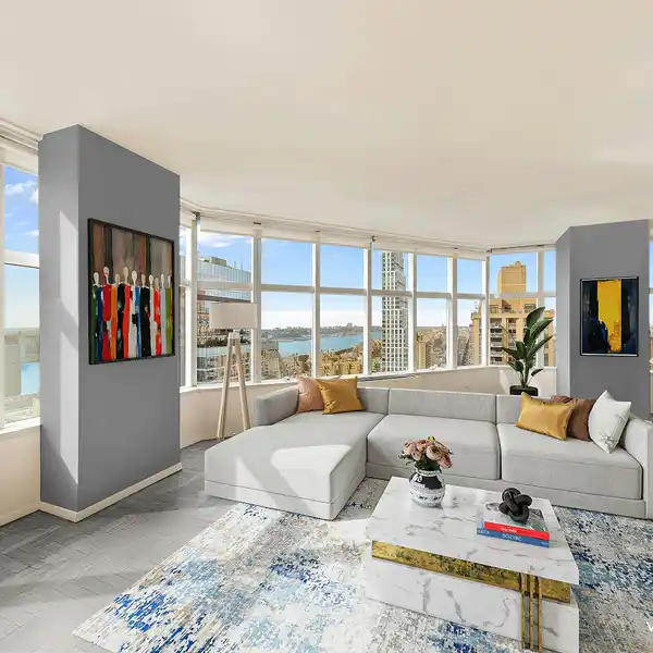 OVERSIZED CORNER RESIDENCE WITH BREATHTAKING VIEWS