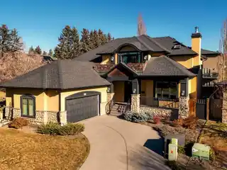 Craftsman Elegance with Garden Retreat Appeal