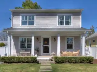 Shingled Beach Colonial