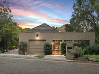 Breathtaking Estate Overlooking Sailor Bar