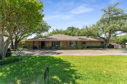 Rare Find in the Heart of Dallas