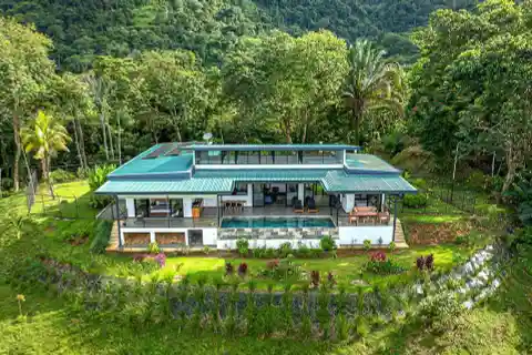 Endless Vista Off-Grid Villa in Ojochal