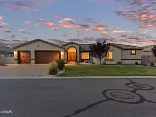 Exceptional Single-Story Residence in Gated Saddle Ridge