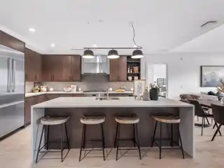 Top-Floor 2-Bedroom Condo with Mountain Views at Frontgate