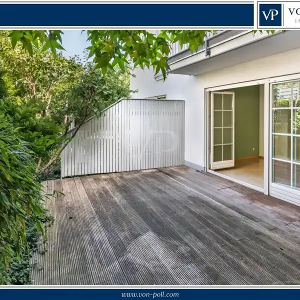 WELL-MAINTAINED MID-TERRACE HOUSE