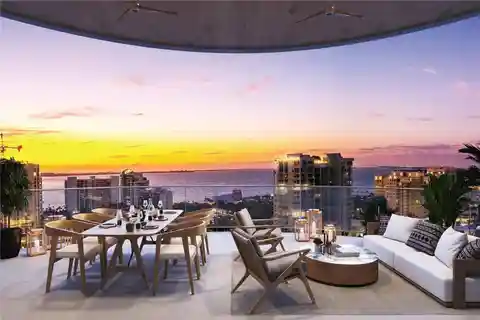 Rare Opportunity at the Edge Sarasota