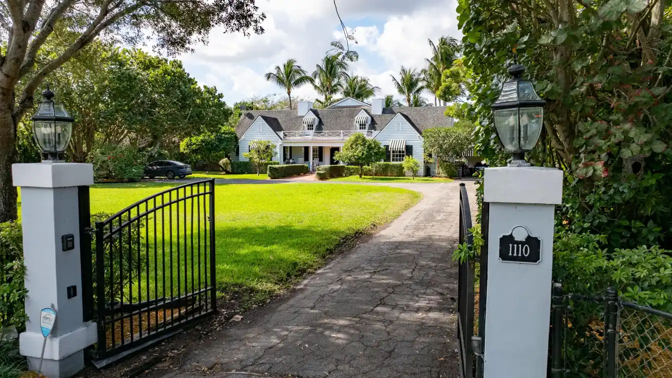 Exceptional 1936-era Historic Colonial-farmhouse-style Estate