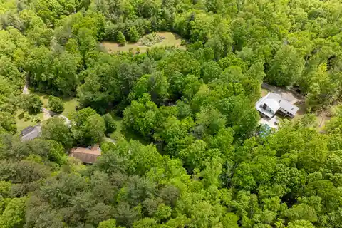 Turnkey Mix of Luxury and Serenity