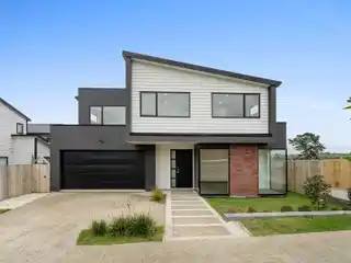 Master-Planned Development with Natural Surroundings