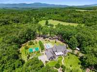 MEADOW CREEK MANOR