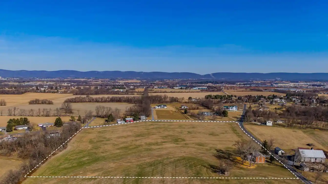 Charming Farmhouse on over 17 Acres