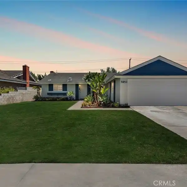 MOVE-IN READY DUTCH HAVEN HOME