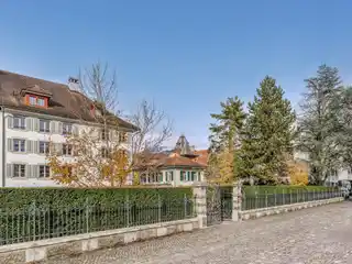 Exclusive and Flexible Property in the Heart of Sarnen