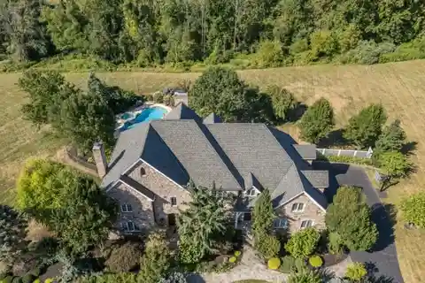 Private Cul-De-Sac Retreat with Saltwater Pool