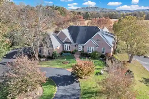 Perfect Estate for Generational Families