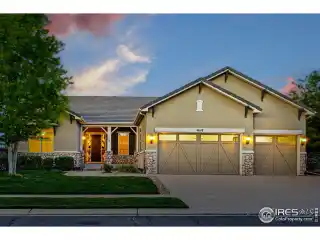 Distinguished Vail Model in Anthem Ranch