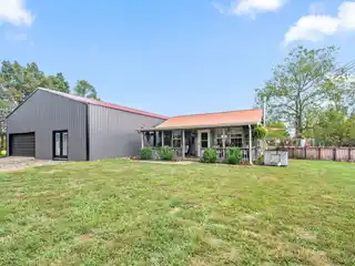 92-Acre Tennessee Farm with Pond and Privacy