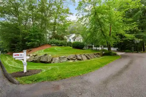 Classic Colonial on a Quiet Cul-de-sac