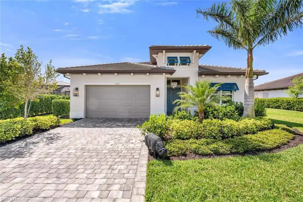 Exquisite Cedar Key Model Home in Sapphire Cove