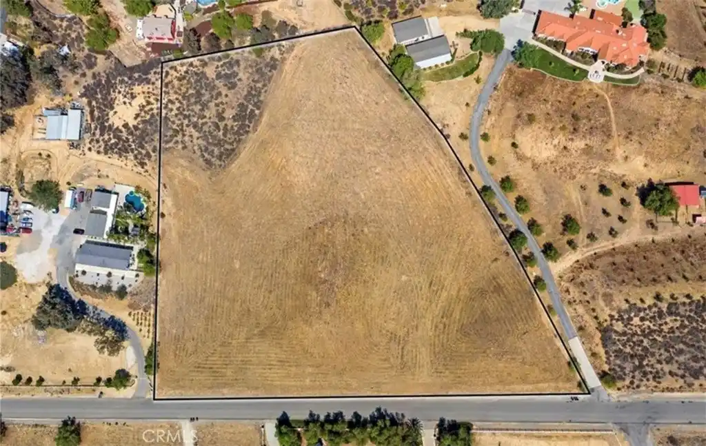 Five Acres in the Heart of Temecula Wine Country