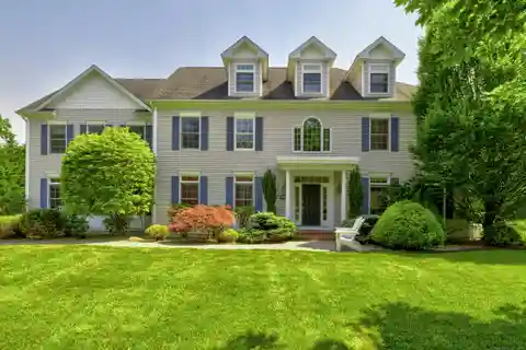 Custom Colonial in Desirable Landon's Knoll