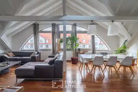 Exceptional Top-floor Maisonette