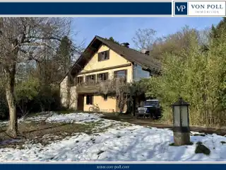 Fantastic Property in a Prime Location with Horses