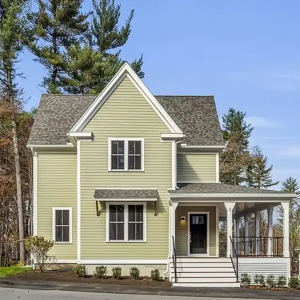 MOVE-IN READY ENERGY EFFICIENT HOME