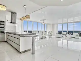 Two-Story Penthouse in Beach Club