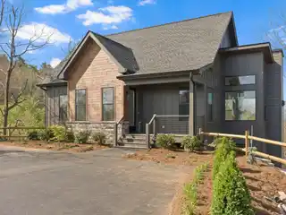 Newly Constructed Home Nestled in the High Country