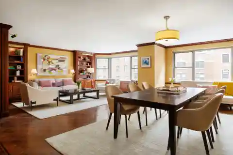 Elegant Duplex off Park Avenue